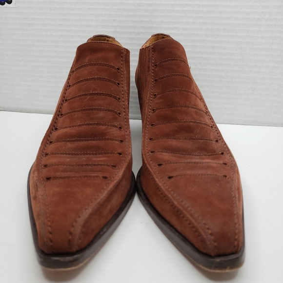 Via Spiga Brown Suede Slip On Cowgirl Boots - Picture 2 of 11